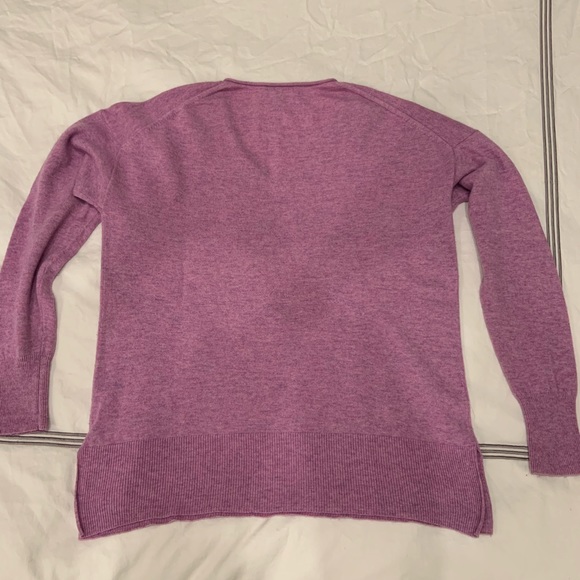 J. Crew pink v-neck wool blend sweater - Picture 3 of 6